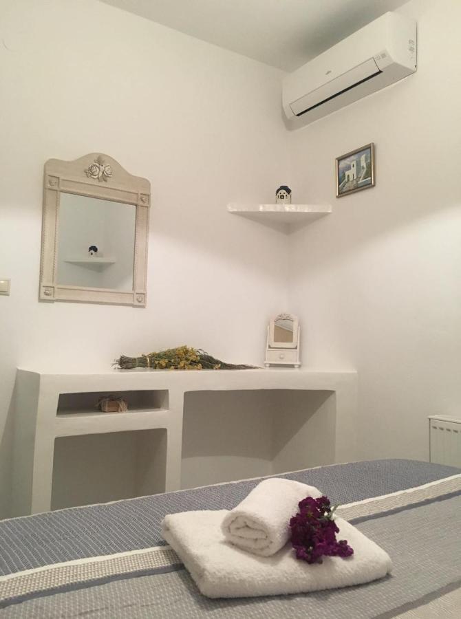 Diavrouxas House In Sifnos Apartment Cherronisos  ภายนอก รูปภาพ