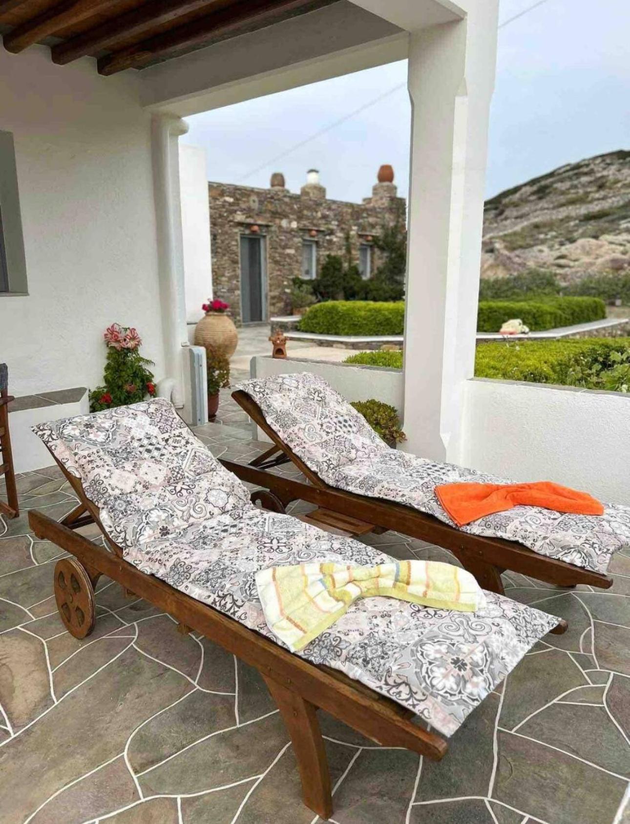 Diavrouxas House In Sifnos Apartment Cherronisos  ภายนอก รูปภาพ